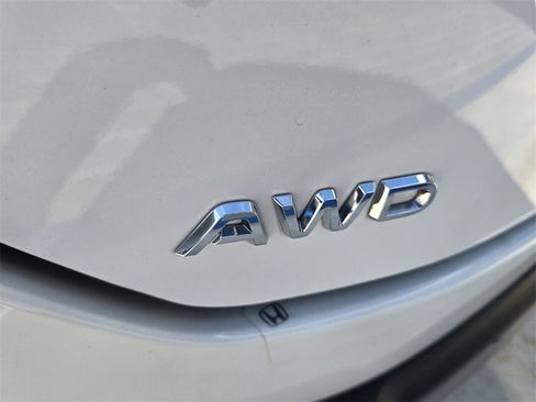 Used 2024 Honda Pilot Elite image 14