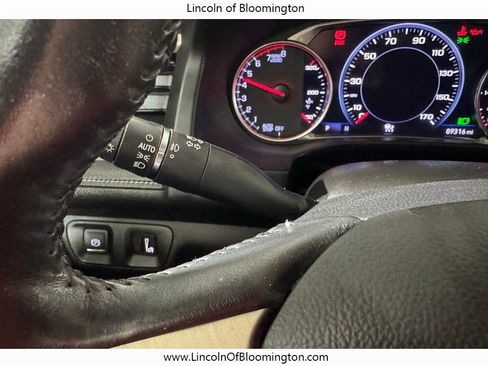 Used 2020 GMC Acadia Denali w/ Technology Package image 40