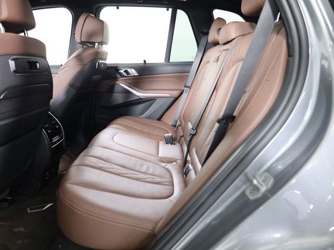 Used 2024 BMW X5 xDrive50e w/ Executive Package image 40