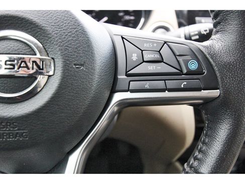 Used 2020 Nissan Rogue SL w/ Premium Package FWD image 20