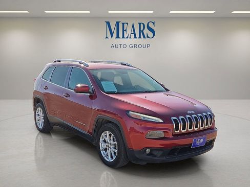 Used 2016 Jeep Cherokee Latitude image 7