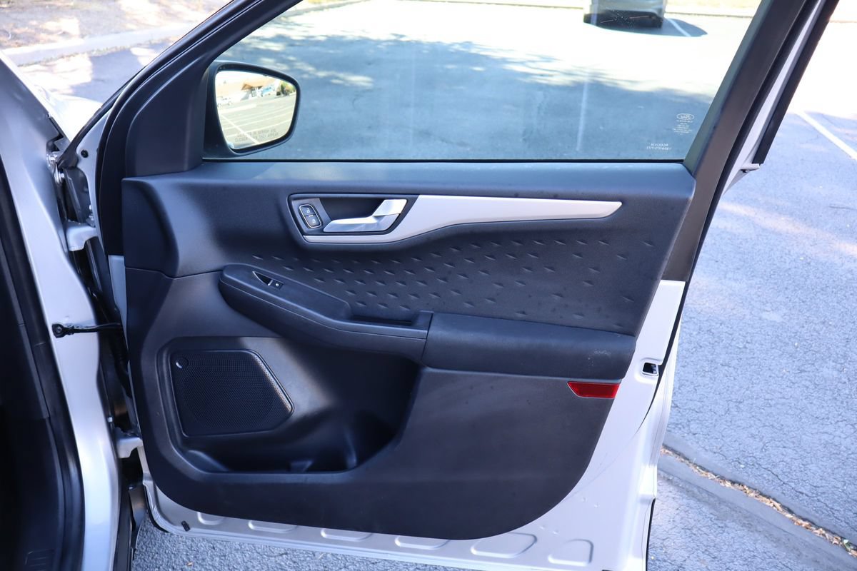 Used 2020 Ford Escape SE AWD/4WD image 26