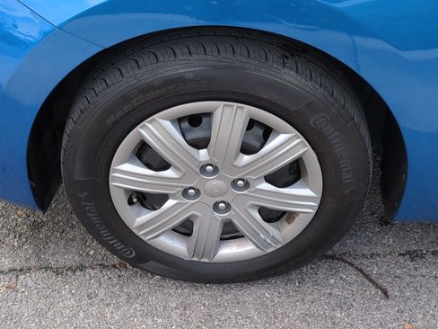 Used 2022 Kia Rio S image 14