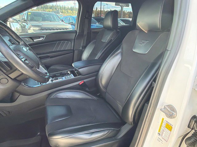 Used 2020 Ford Edge ST w/ Equipment Group 401A AWD/4WD image 20