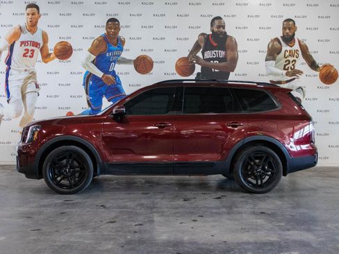 Used 2024 Kia Telluride EX X-Line AWD/4WD image 18