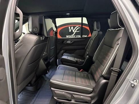 New 2026 GMC Yukon AT4 Ultimate AWD/4WD image 14