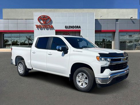 Used 2025 Chevrolet Silverado 1500 LT w/ Safety Package image 1