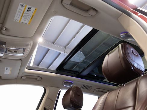 Used 2021 Mercedes-Benz Maybach GLS 600 4MATIC image 54