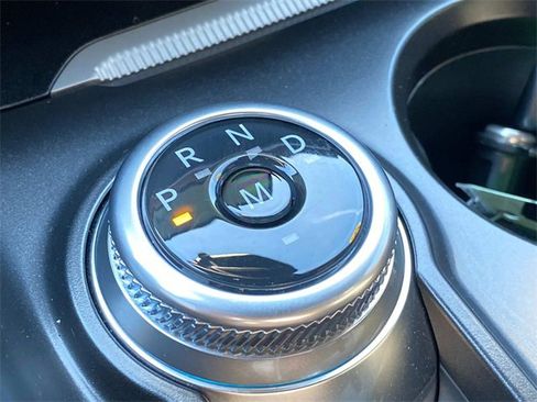 Used 2025 Ford Explorer ST image 30