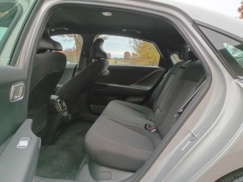 Used 2023 Hyundai Ioniq 6 SE image 17