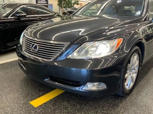 Used 2008 Lexus LS 460 L RWD image 40