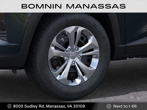 New 2026 Chevrolet Trax LS image 9