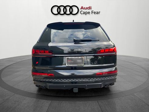 New 2026 Audi SQ7 Prestige AWD/4WD image 4