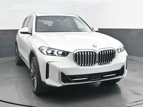 New 2026 BMW X5 sDrive40i RWD image 9