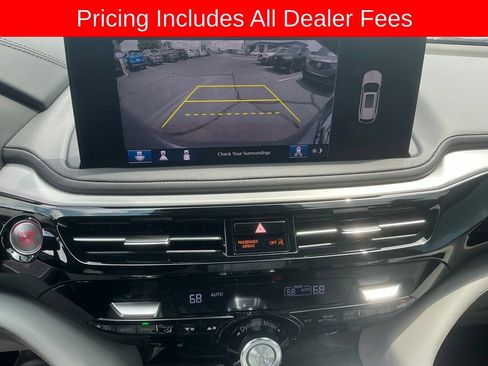 Certified 2025 Acura MDX SH-AWD w/ Technology Package image 18