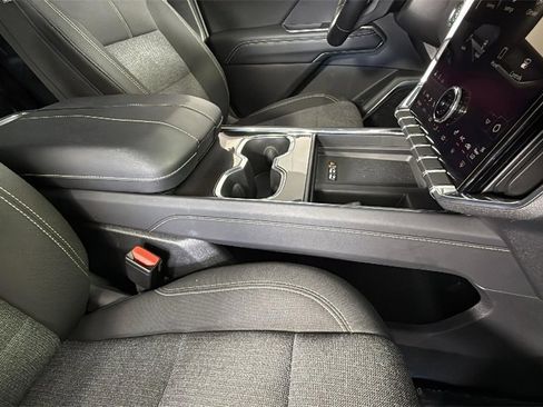 Used 2025 GMC Acadia Elevation image 34