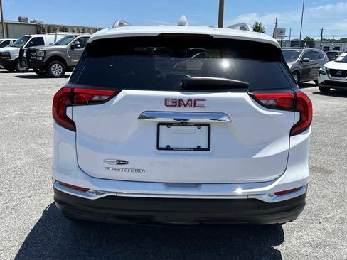 Used 2020 GMC Terrain SLT FWD image 7