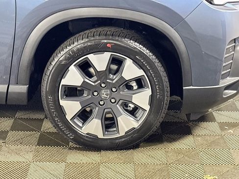 New 2026 Honda Pilot Touring image 24