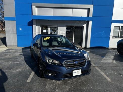 Used 2019 Subaru Legacy 3.6R Limited image 3