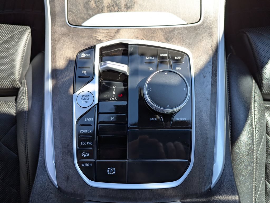 Used 2024 BMW X5 xDrive40i w/ Premium Package AWD/4WD image 28