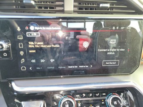 Certified 2024 GMC Sierra 1500 Denali Ultimate AWD/4WD image 14