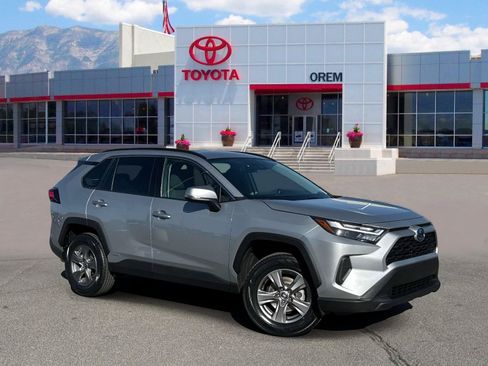 Used 2024 Toyota RAV4 XLE AWD/4WD image 1