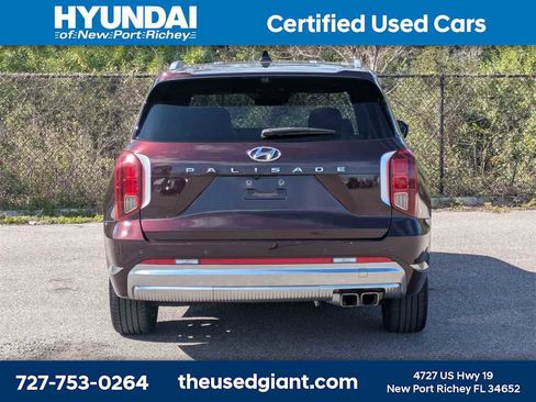 Used 2023 Hyundai Palisade Calligraphy image 4