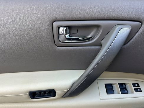 Used 2006 INFINITI FX35 2WD image 11