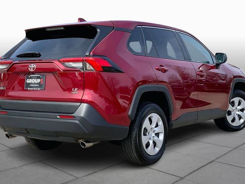Used 2024 Toyota RAV4 LE AWD/4WD image 22