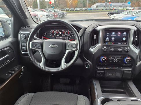Used 2020 Chevrolet Silverado 1500 RST image 8