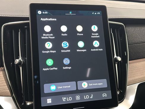 New 2026 Volvo XC90 T8 Plus w/ Protection Package Premier image 17