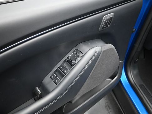 Certified 2025 Ford Mustang Mach-E Select w/ Comfort Package Lite image 11