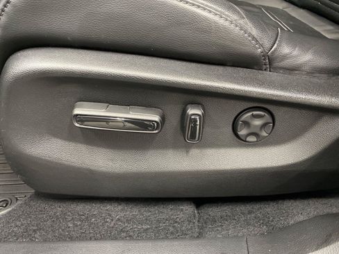 Used 2022 Honda CR-V EX-L image 18