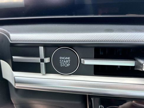 New 2026 Hyundai Santa Fe SEL image 32