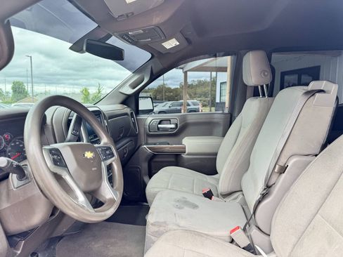 Used 2020 Chevrolet Silverado 1500 LT AWD/4WD image 15