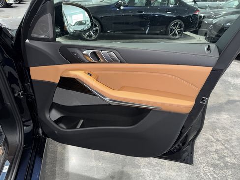 New 2026 BMW X7 xDrive40i w/ M Sport Package image 8