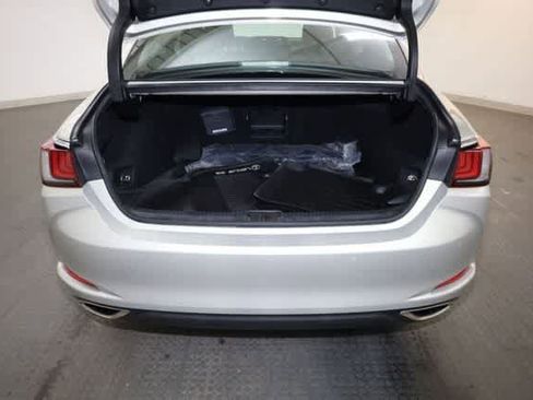 Used 2022 Lexus ES 350 w/ Premium Package image 36