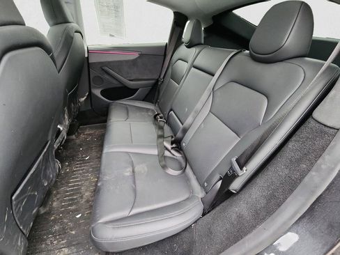 Used 2026 Tesla Model Y 2WD image 11