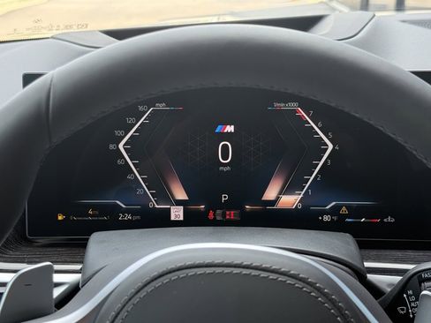 Used 2026 BMW X7 xDrive40i w/ M Sport Package image 30