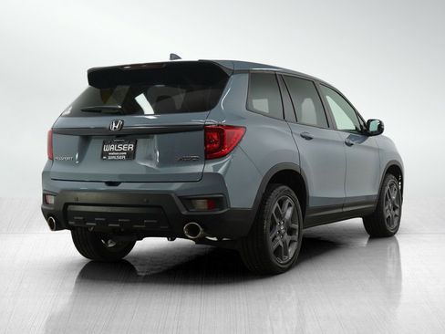 Used 2023 Honda Passport EX-L image 5