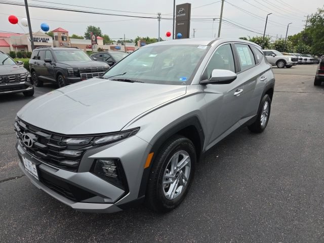 Certified 2026 Hyundai Tucson SE AWD/4WD image 2