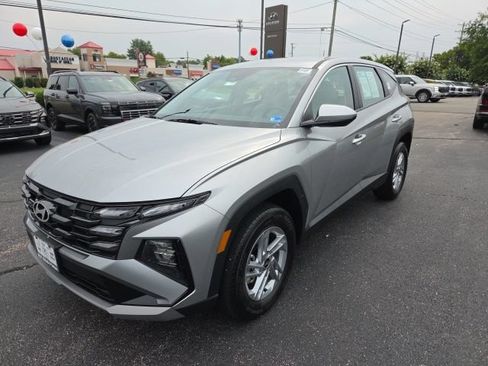 Certified 2026 Hyundai Tucson SE AWD/4WD image 2