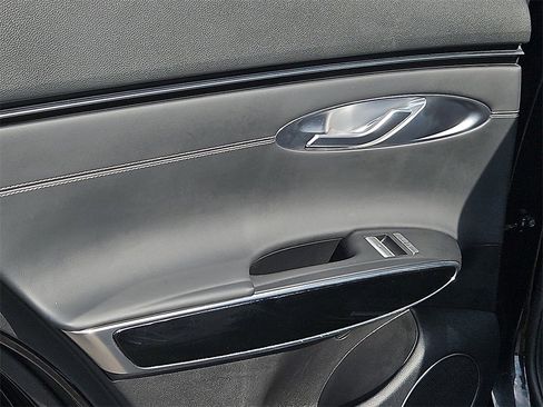 Used 2025 Genesis GV70 2.5T image 16