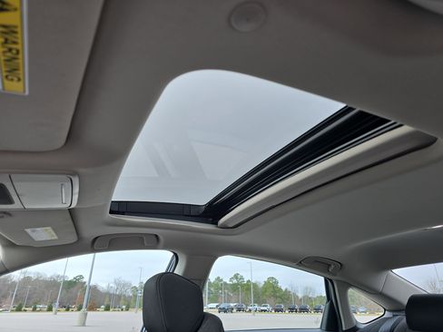 Used 2024 Honda Accord EX image 24