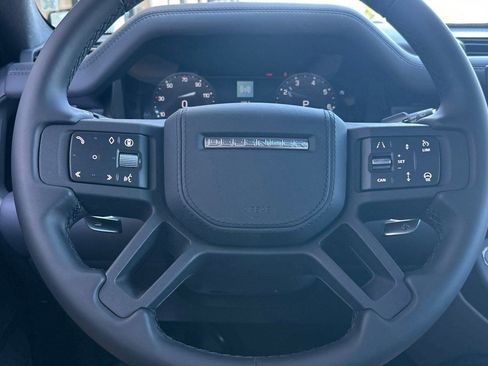 New 2026 Land Rover Defender 110 V8 AWD/4WD image 15