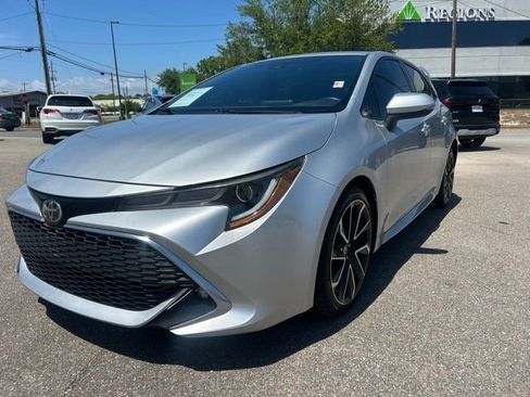 Used 2019 Toyota Corolla XSE FWD image 4