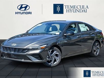 New 2025 Hyundai Elantra SEL