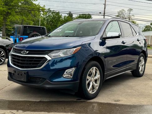 Used 2019 Chevrolet Equinox LT w/ Sun & Navigation Package AWD/4WD image 7