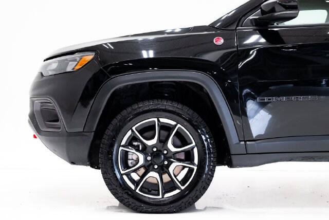 Certified 2024 Jeep Compass Trailhawk AWD/4WD image 29