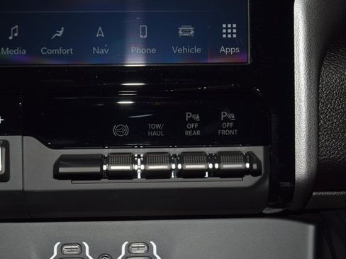 Used 2024 RAM 2500 Laramie w/ Night Edition image 31